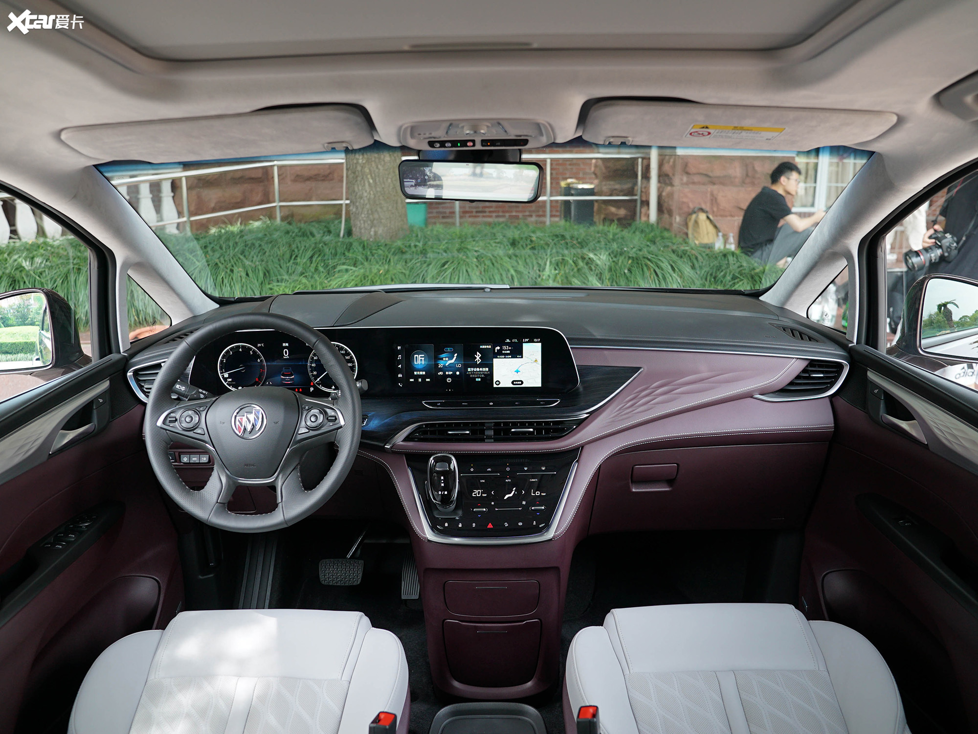 【2022款别克gl8 es陆尊艾维亚avenir 六座贤礼版_中控区_1/302张图片