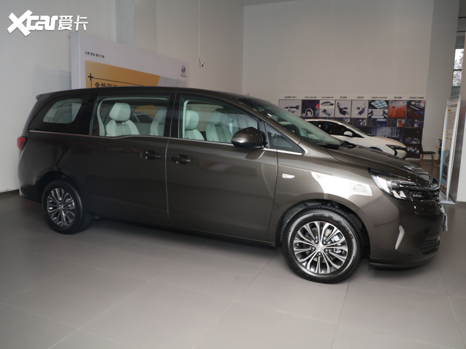 2022GL8 ½Ϲ 652T 