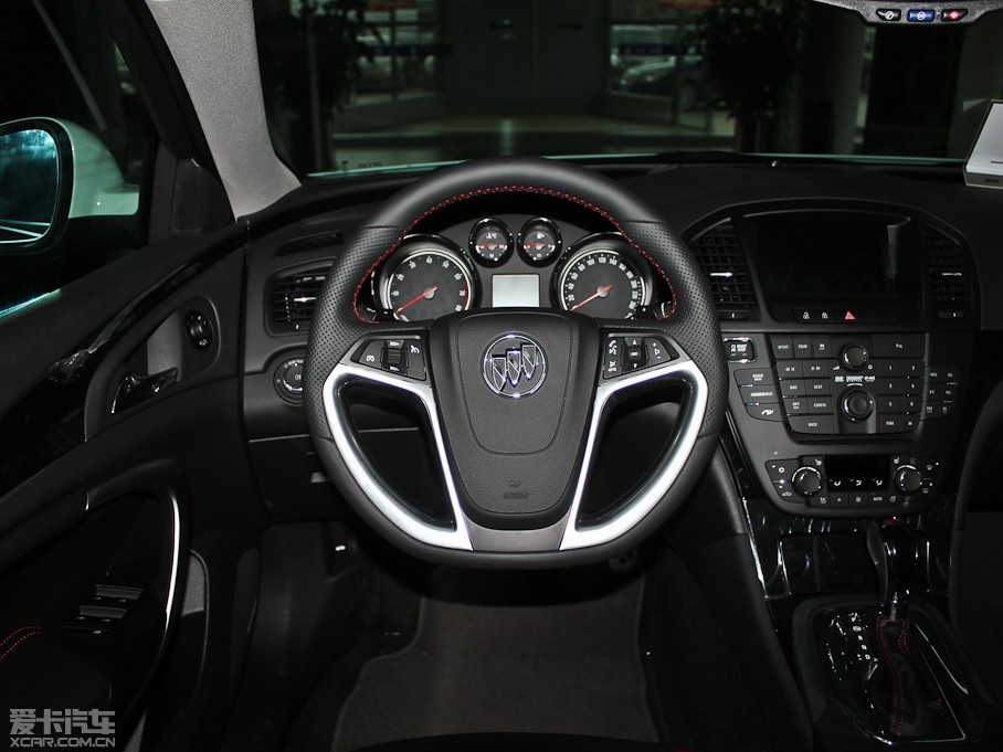 2012款君威gs 2.0t 超级运动版