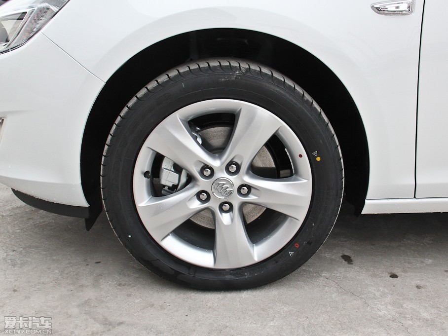 2014��Ӣ��XT 1.6T ʱ���˶���