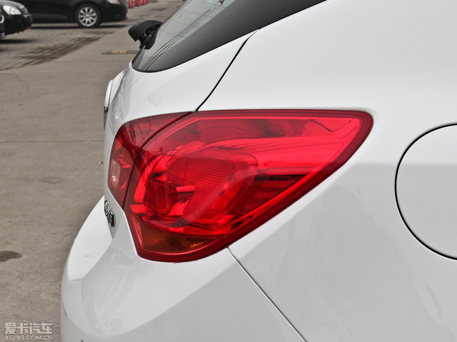 2014��Ӣ��XT 1.6T ʱ���˶���