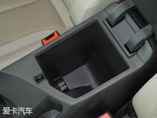 上汽通用别克2017款英朗