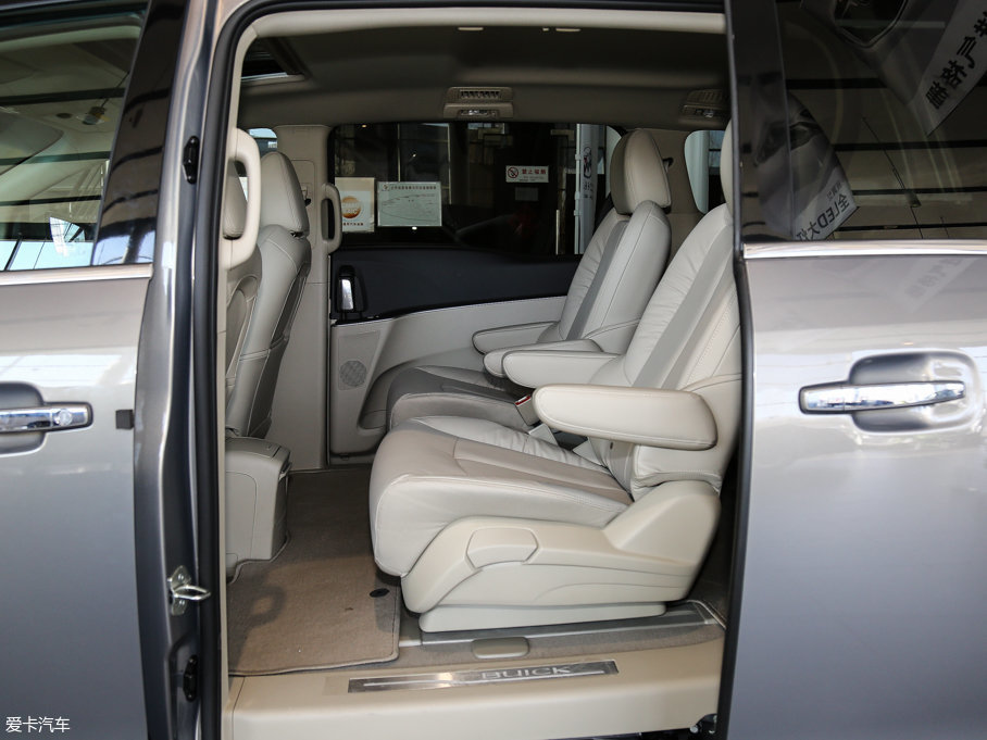 2017GL8 25S  V