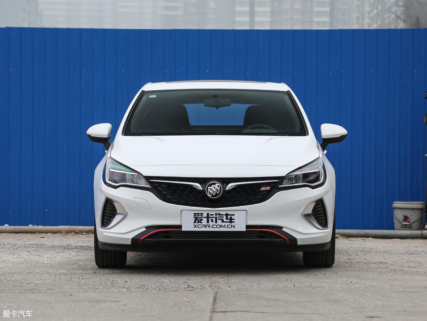 新款别克威朗两厢gs上市售1359万起