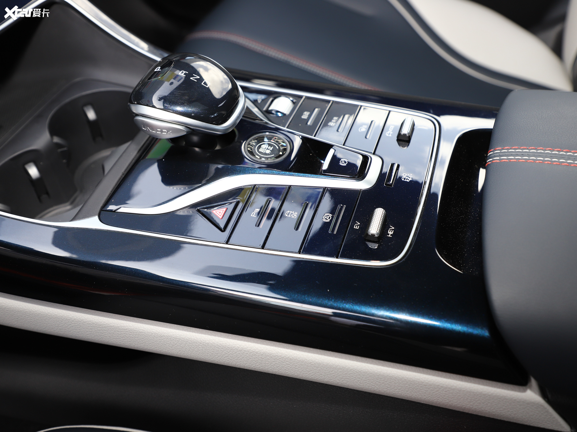 【2021款秦plusdm-i 55km 旗舰型_中控区_23/100张图片】_汽车图片