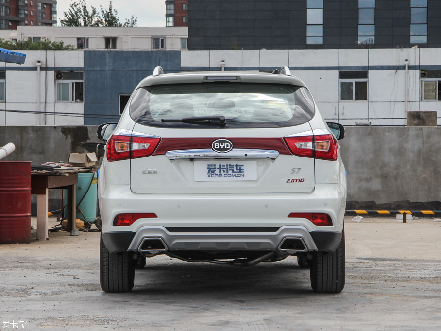 2015ǵS7  2.0TID 7콢