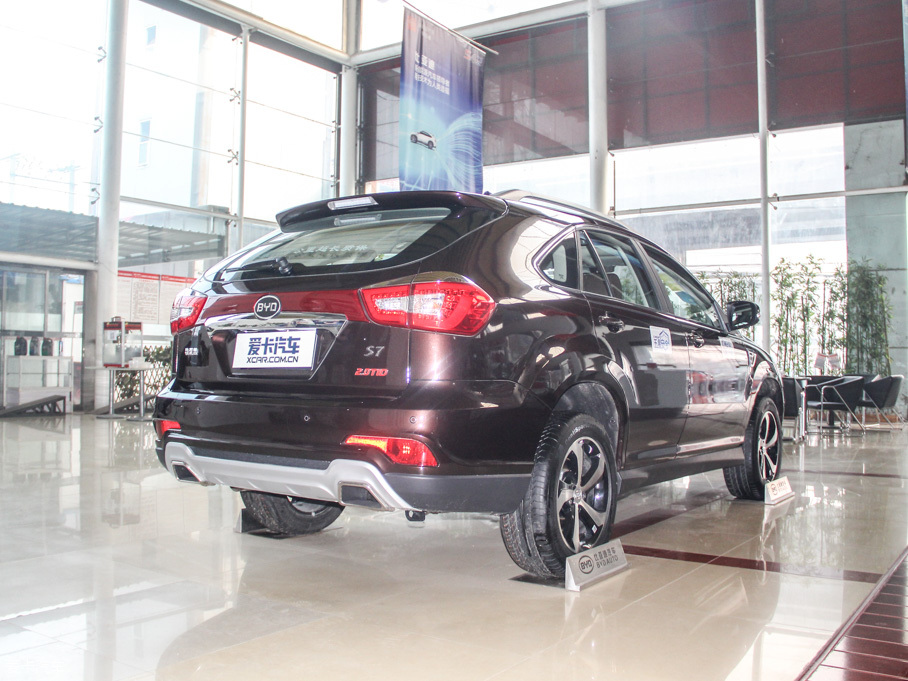 2015ǵS7 2.0TID 7콢