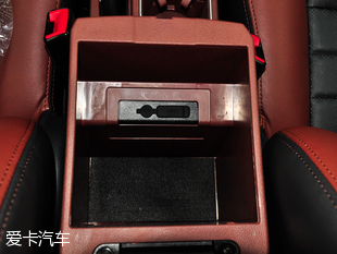 比亚迪汽车2015款速锐