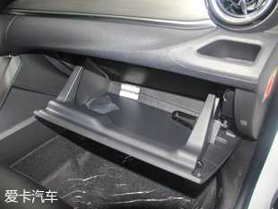 比亚迪汽车2018款宋