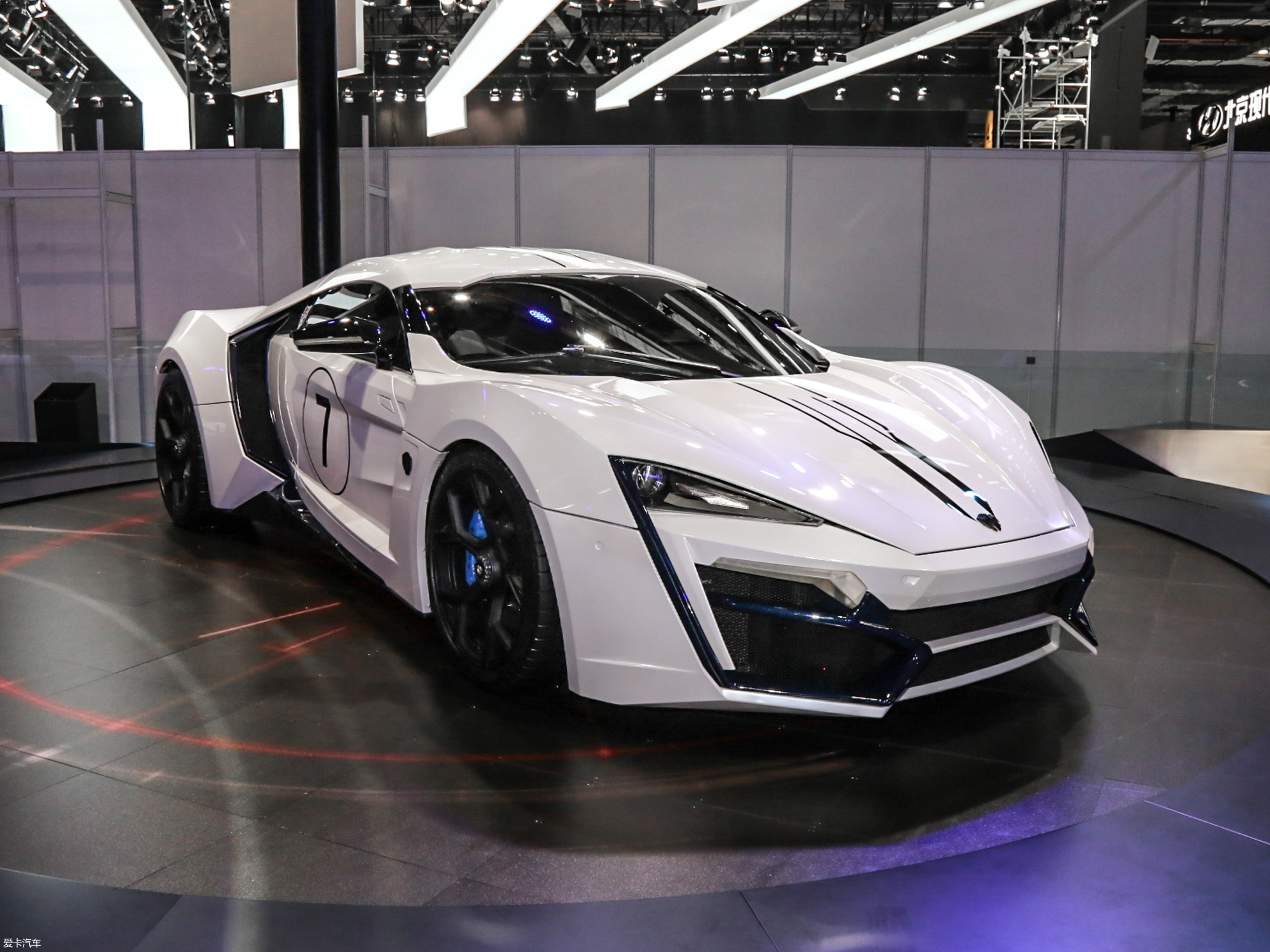 【2019款芬尼尔supersport 基本型_整体外观 _7/93张图片】_汽车图片