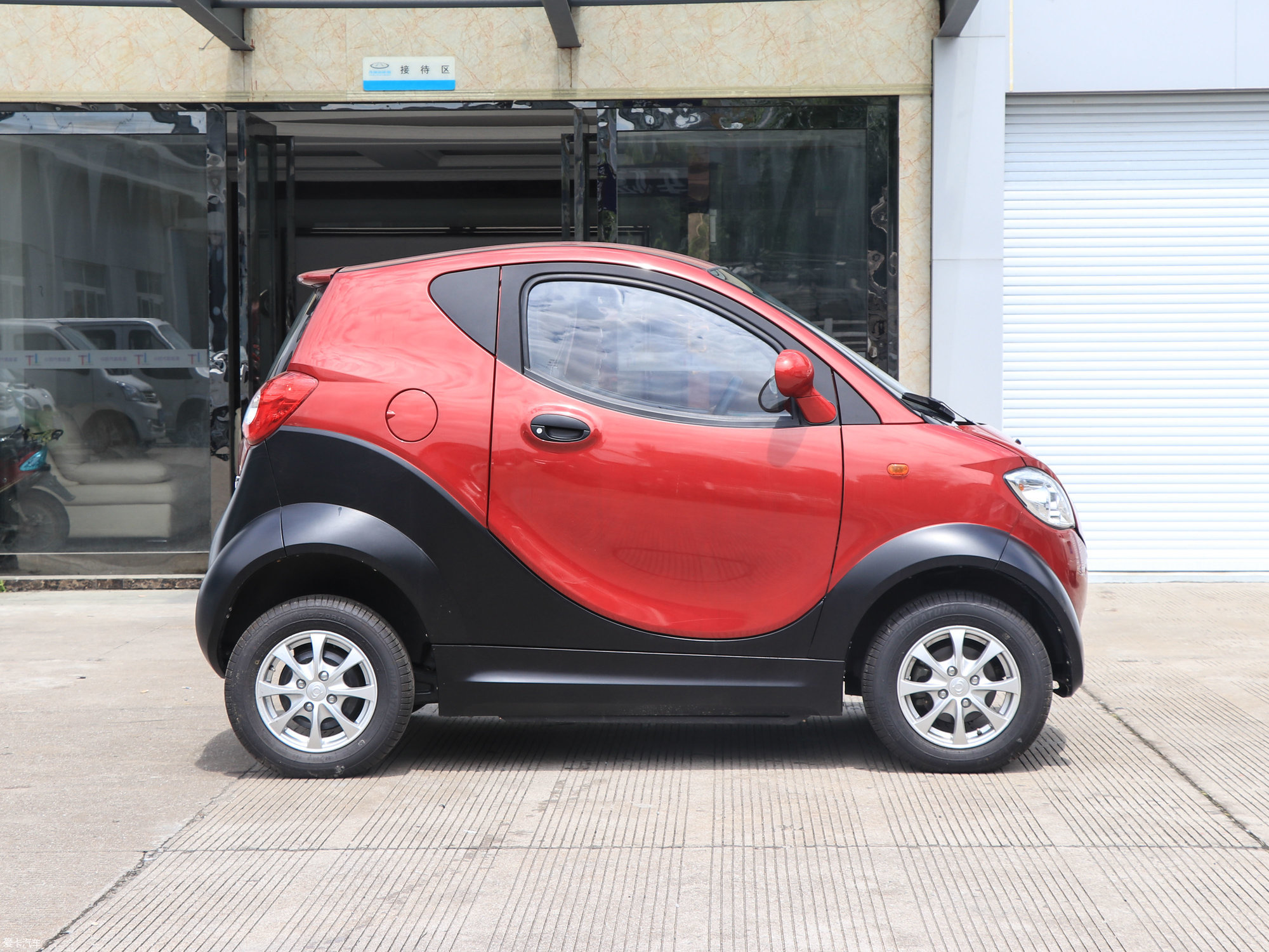 【2016款全球鹰k12k12_整体外观_7/138张图片】_汽车图片大全_爱卡