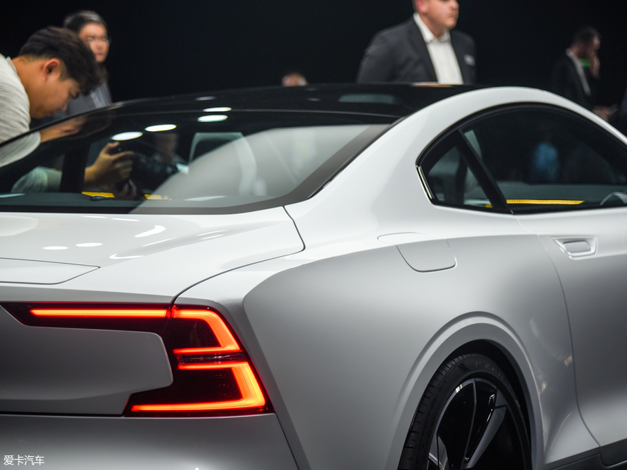 2020Polestar 1 ׼