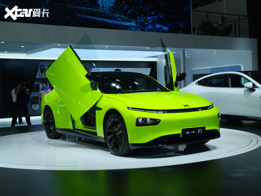 小鹏汽车2021款小鹏P7