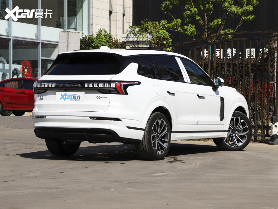 2023款領克09 phev 2.0td em-p 遠航版pm 六座