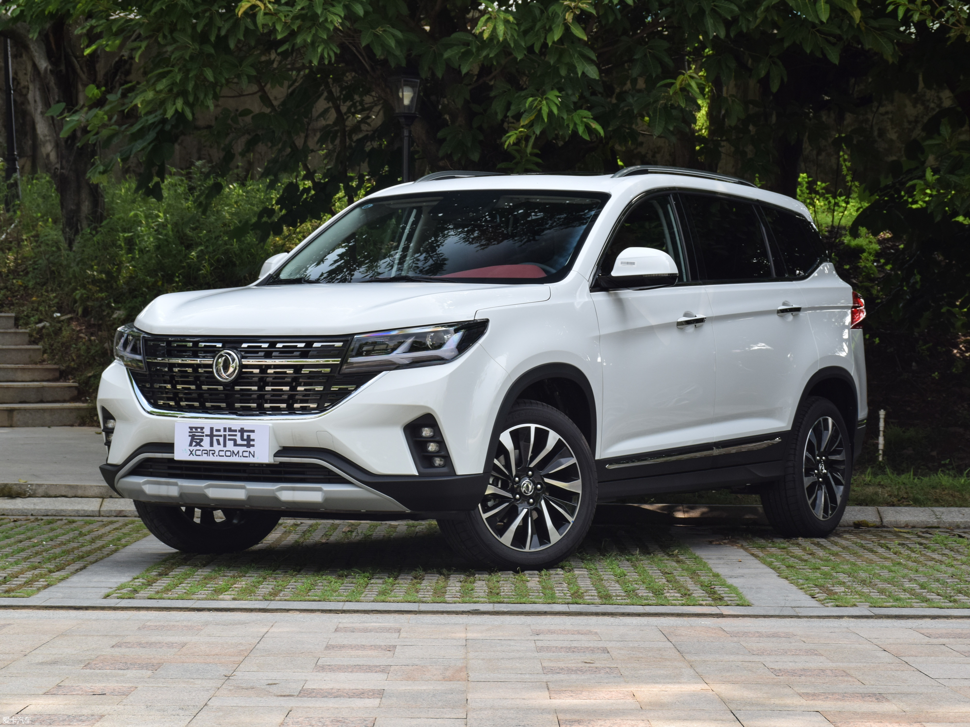 【2018款风行t5230t cvt智享型 国v_整体外观_18/1213张图片】_汽车