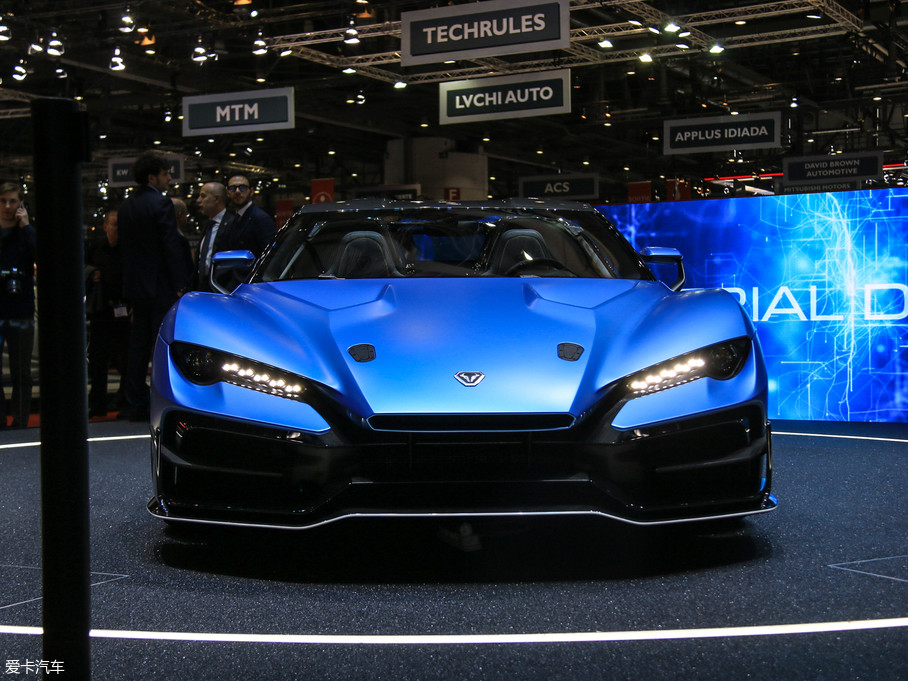 【2018款zerouno敞篷版_整体外观_2/37张图片】_汽