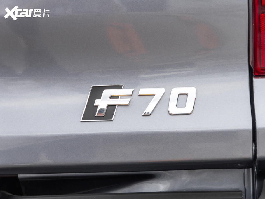 2020F70 2.5T 泤 675KG  VI