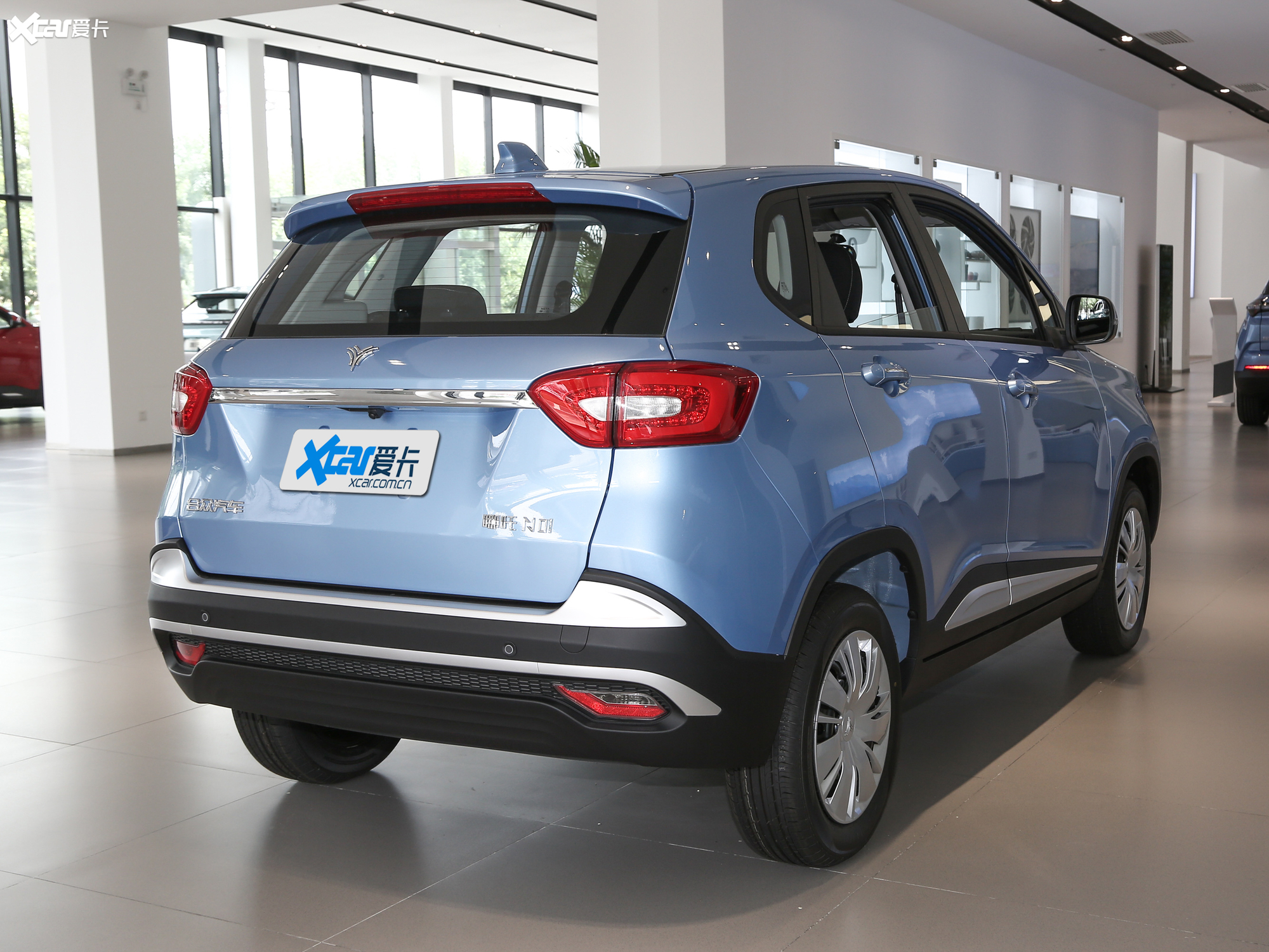 【2020款哪吒n01改款 430v_整体外观_6/159张图片】_汽车图片大全