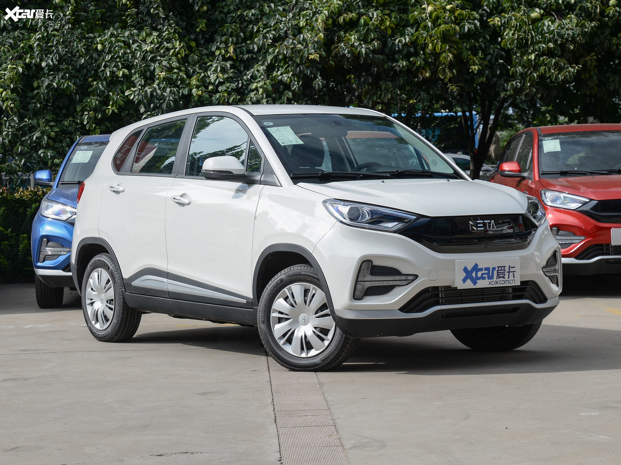 【2020款哪吒n01380v_整体外观_47/720张图片】_汽车图片大全_爱卡