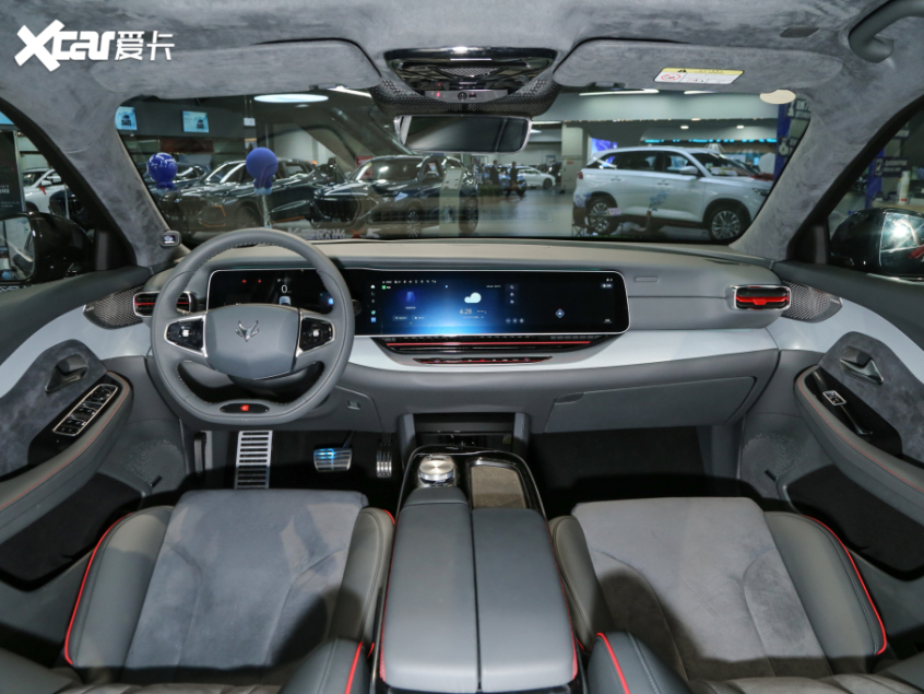北汽新能源2022款极狐 阿尔法S(ARCFOX αS)