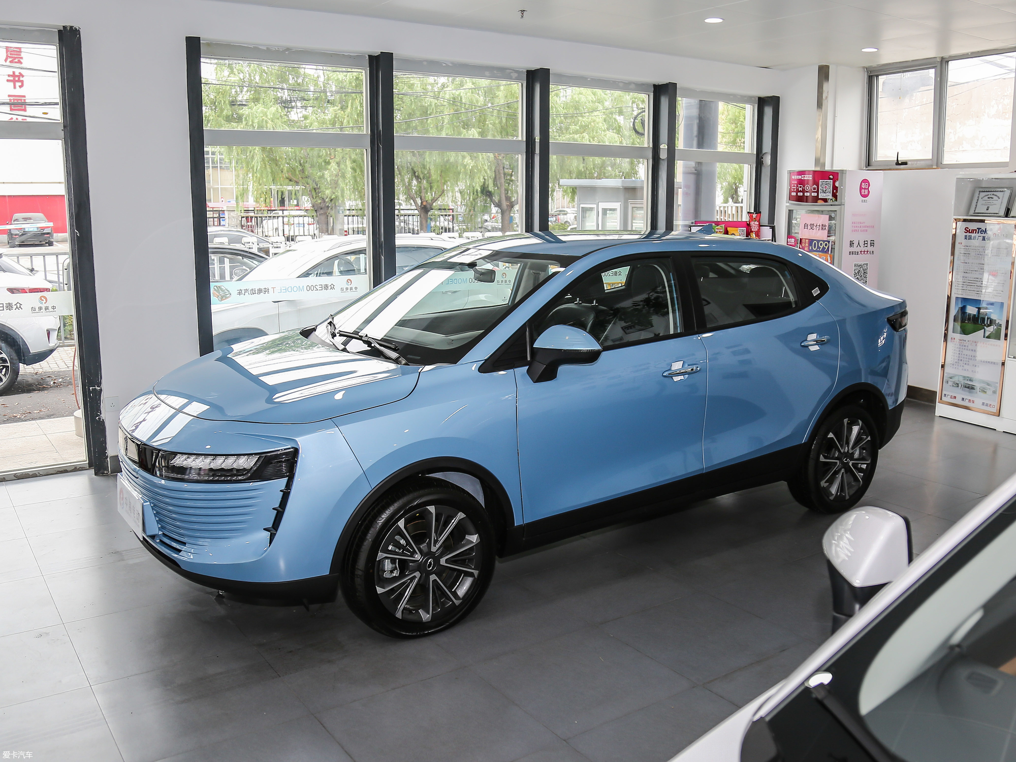 【2018款欧拉iq智联版_整体外观_17/691张图片】_汽车图片大全_爱卡