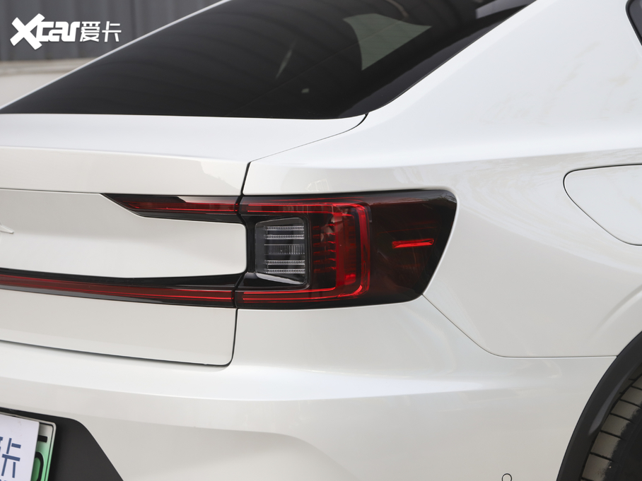 2020Polestar 2 ׷