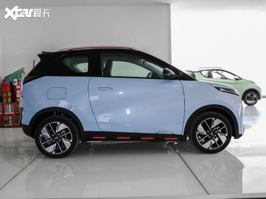 奇瑞新能源2022款无界PRO