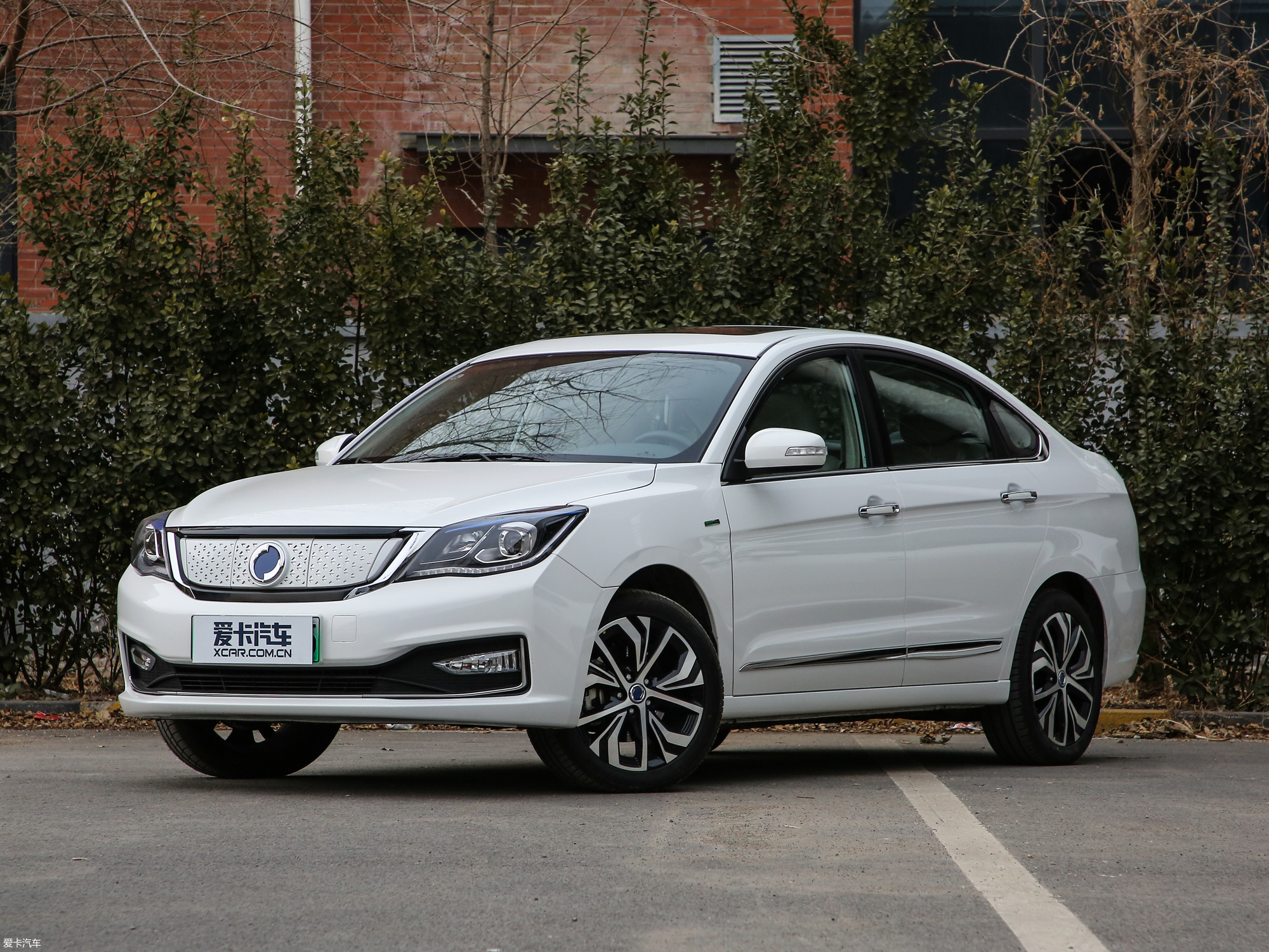 爱卡首页 汽车图片 东风富康 富康es500 2019款睿尊版  2019款富康es