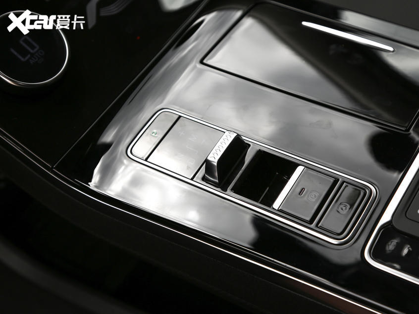 2019成都车展:星途LX预售12.79万元起 星途2019款星途LX