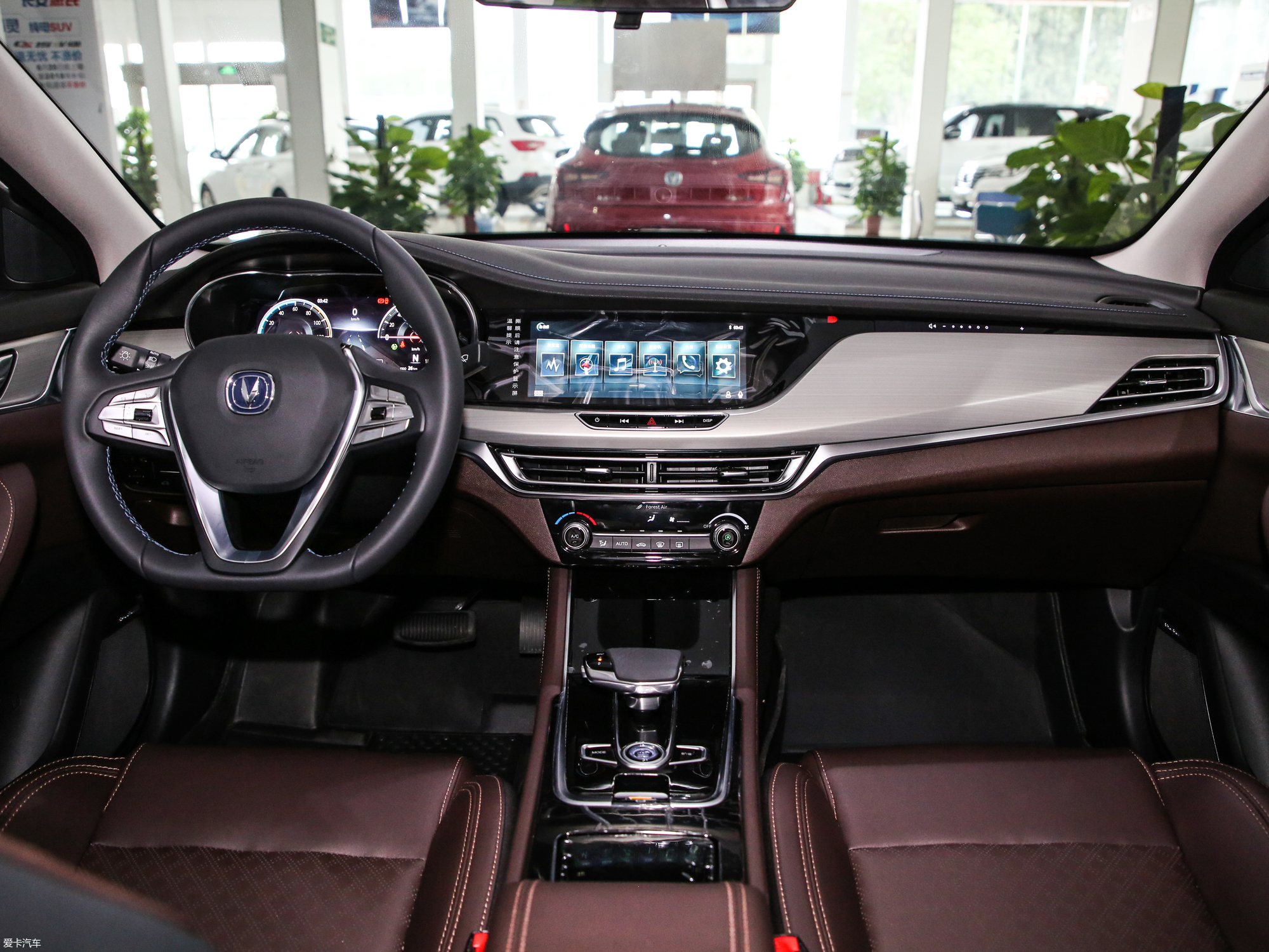 爱卡首页 汽车图片 长安汽车 逸动ev 2019款ev460 智领版  2019款逸动