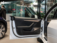 空间座椅Model 3驾驶位车门