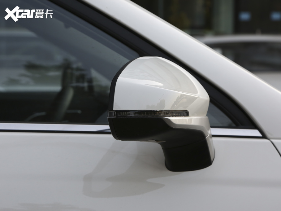 2021款 思皓X4 1.5T CVT机甲版