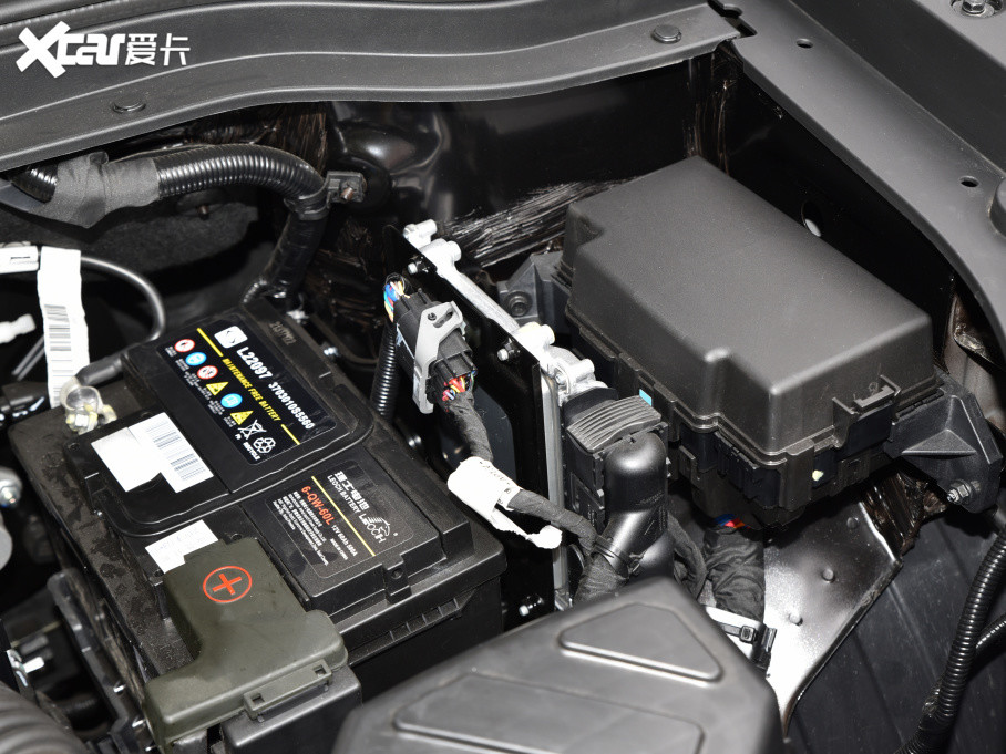 2021款思皓qx300t dct尊享智联型