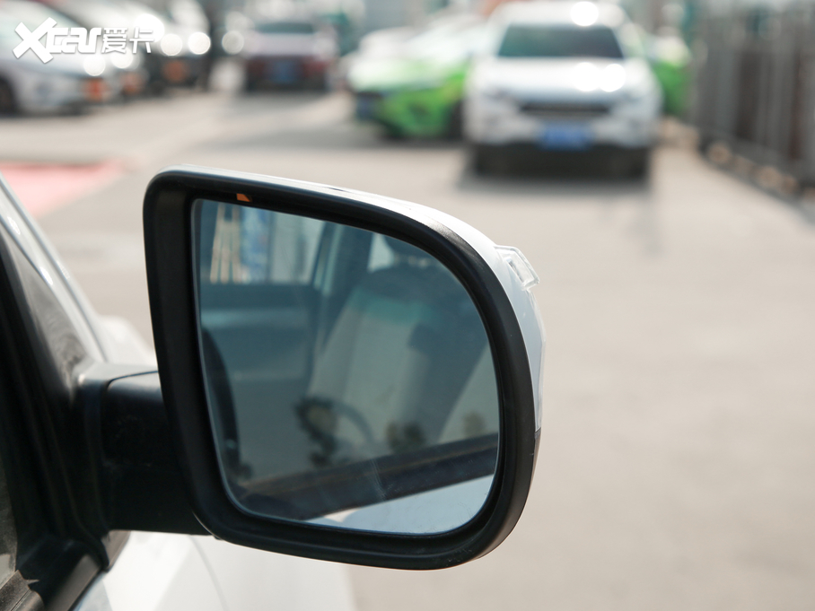 2020款 江淮T6 2.0T柴油两驱精英型长轴国VI HFC4DB2-2E