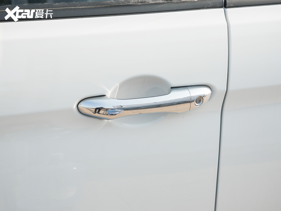 2020款 江淮T6 2.0T柴油两驱精英型长轴国VI HFC4DB2-2E