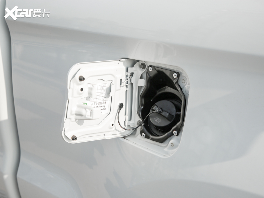 2020款 江淮T6 2.0T柴油两驱精英型长轴国VI HFC4DB2-2E