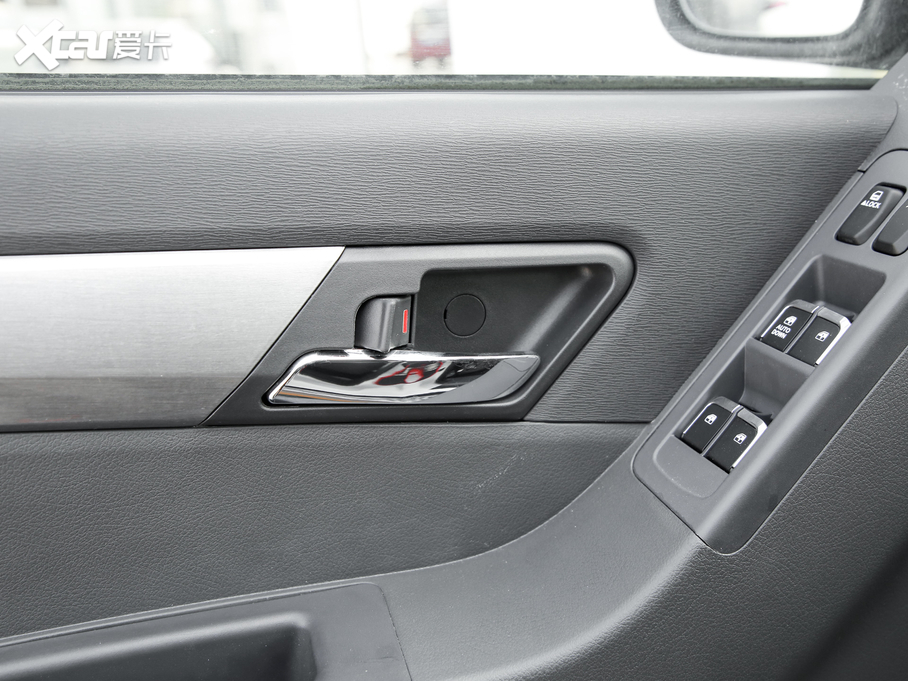 2020款 江淮T6 2.0T柴油两驱精英型长轴国VI HFC4DB2-2E