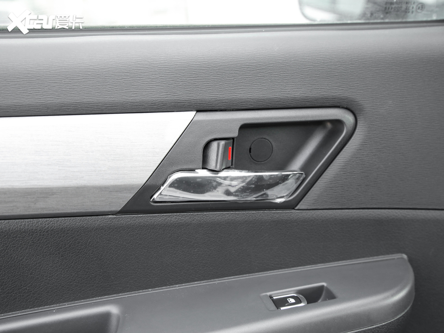 2020款 江淮T6 2.0T柴油两驱精英型长轴国VI HFC4DB2-2E