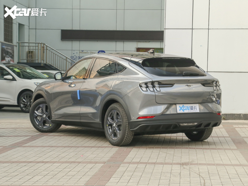 福特电动车2021款Mustang Mach-E
