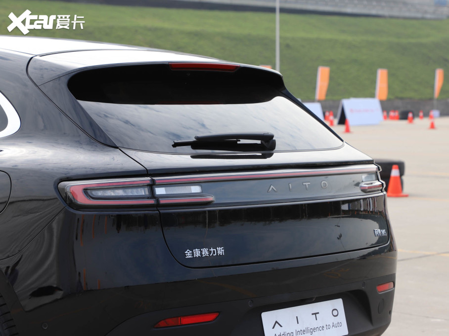 2022ʽM5 콢