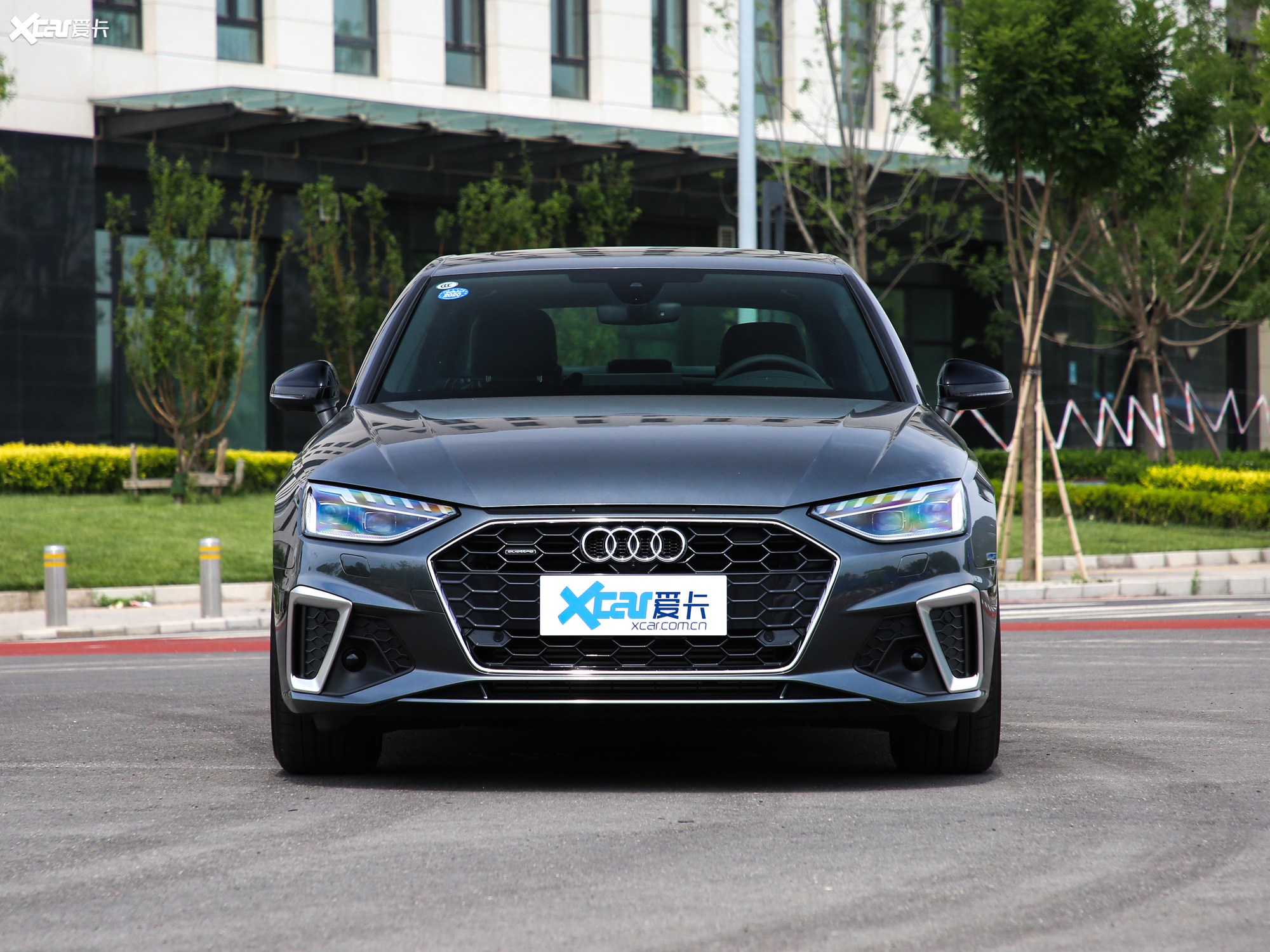 【2020款奥迪a4l45 tfsi quattro 臻选动感型