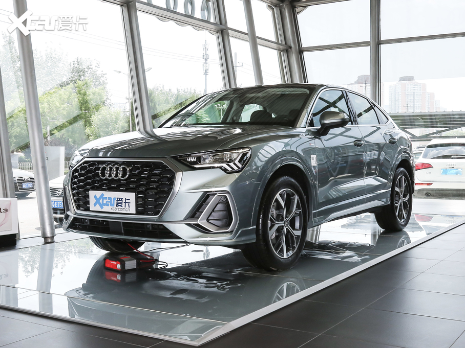 2020µQ3 Sportback 40 TFSI ʱ