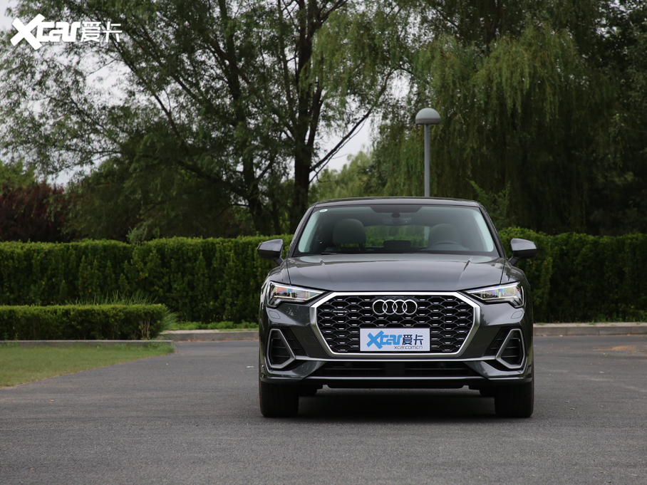 2020µQ3 Sportback 45 TFSI quattro 