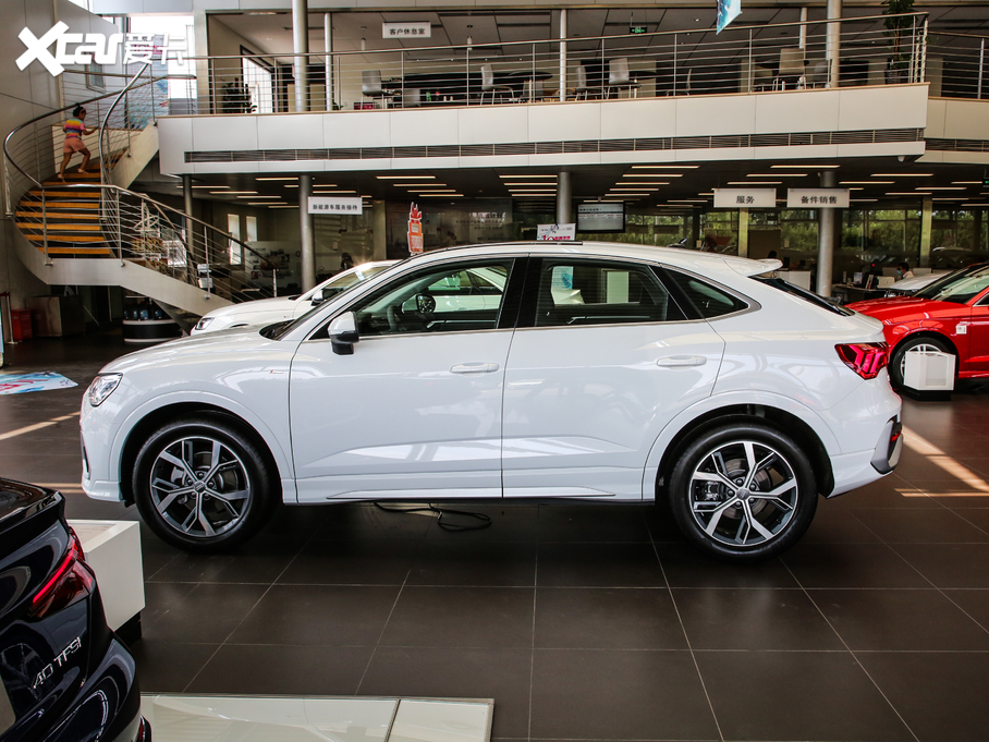 2020µQ3 Sportback 40 TFSI ʱ