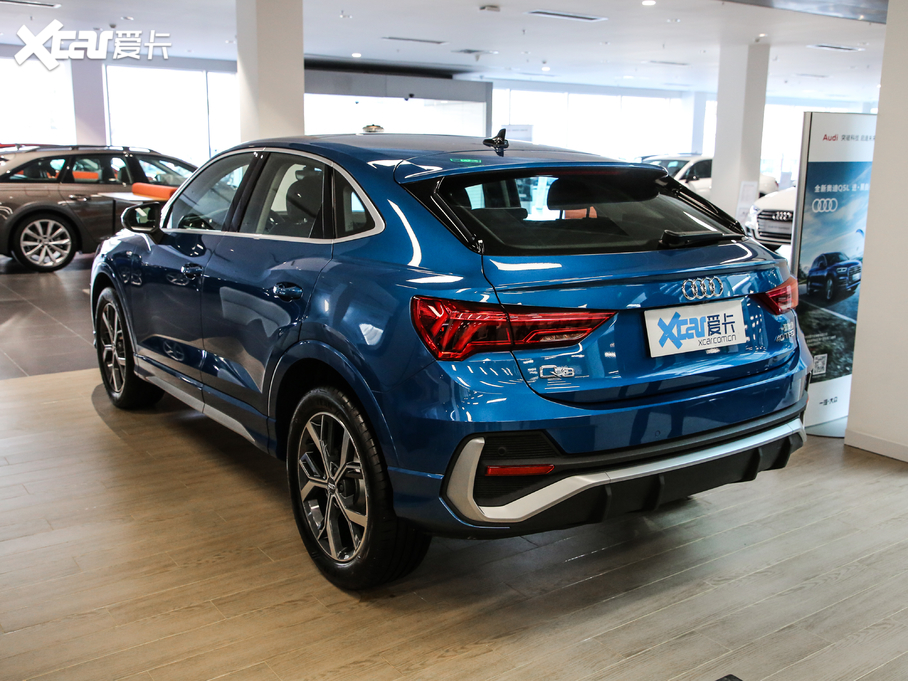 2020µQ3 Sportback 40 TFSI ʱ