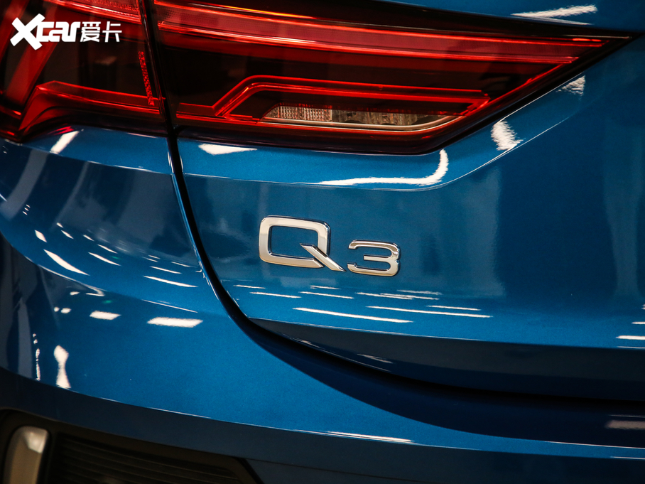 2020µQ3 Sportback 40 TFSI ʱ