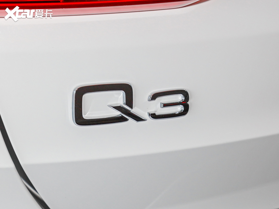 2020µQ3 Sportback 45 TFSI quattro ʱ