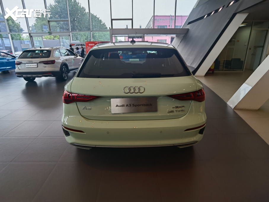 2021µA3 Sportback Sportback 35 TFSI ȡ