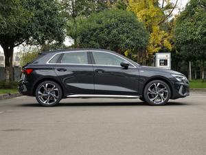 2021Sportback 35 TFSI ˶ 