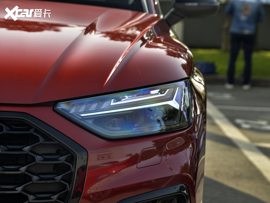 2021µQ5L Sportback 45 TFSI 